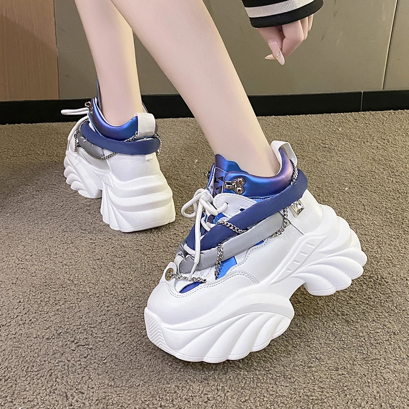 Belle scarpe da ginnastica da  - Running Gear Woman recensione e prezzo